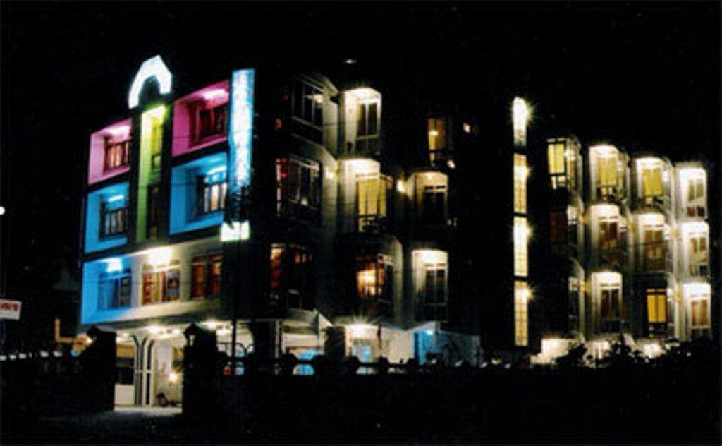 Hotel Arsh International Nainital Exterior foto